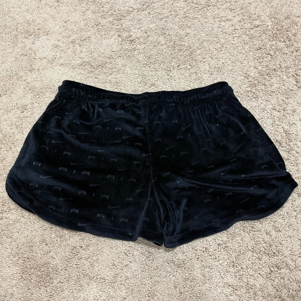 Nike Air Women's Black Velour Shorts, Size L